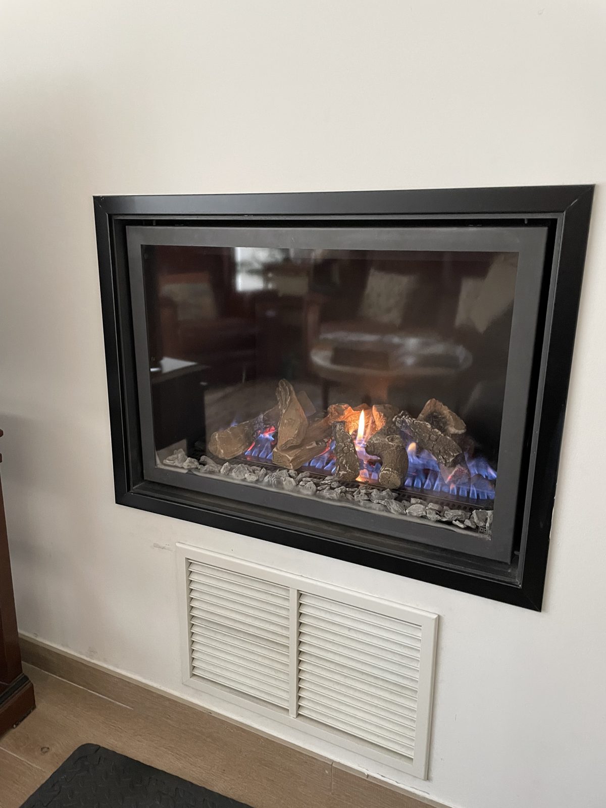 Chimenea de gas instalada por Chimeneas Ferrol