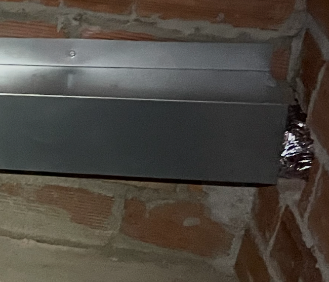 CAJÓN PROTECCIÓN MANGA SIMPLE AN130*AL130MM GALVA 2MT